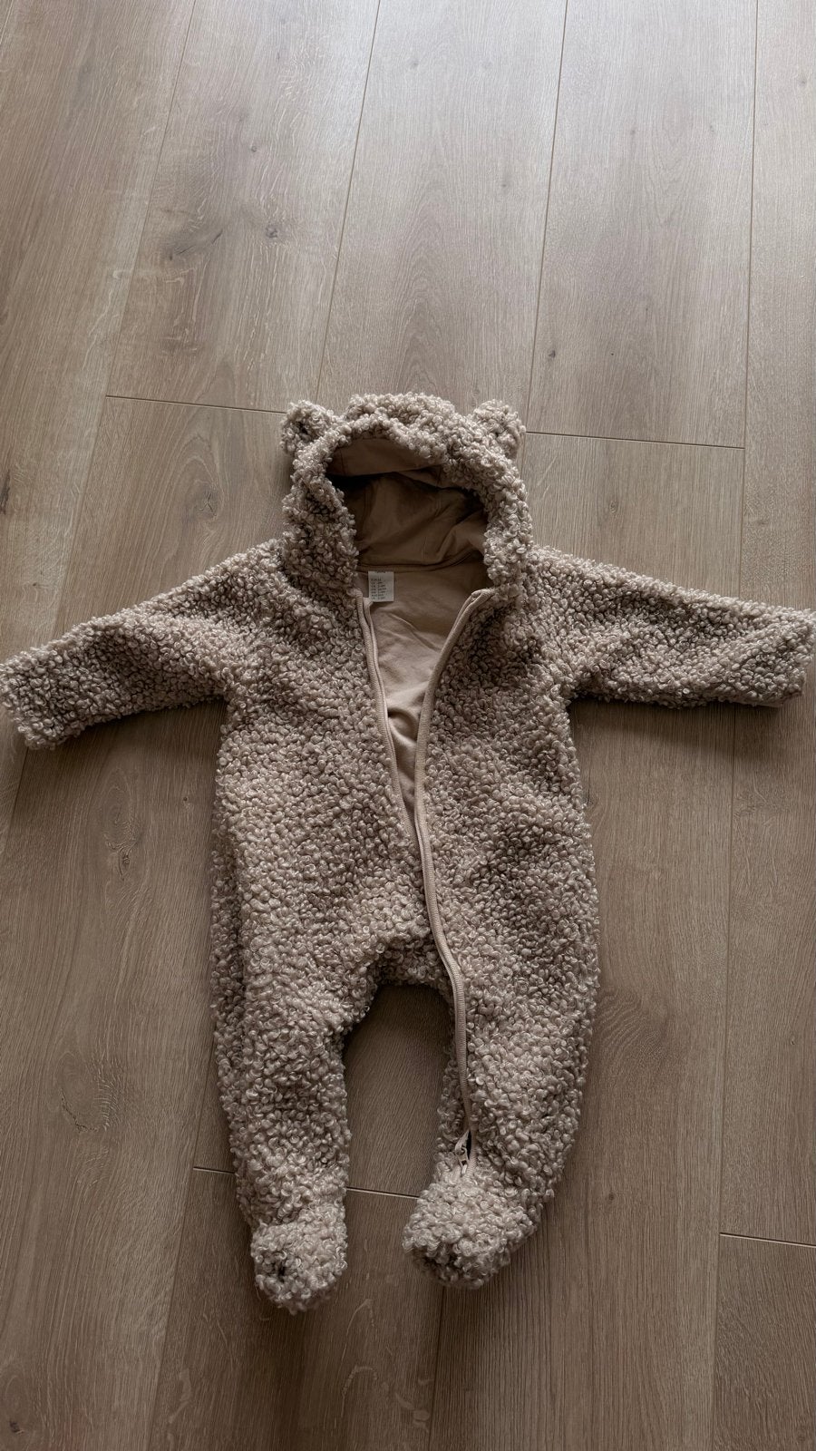 H&M Teddy Berenpakje Maat 62 - Zo goed als nieuw, Kinderen en Baby's, Ophalen of Verzenden, Zo goed als nieuw, Jongetje of Meisje