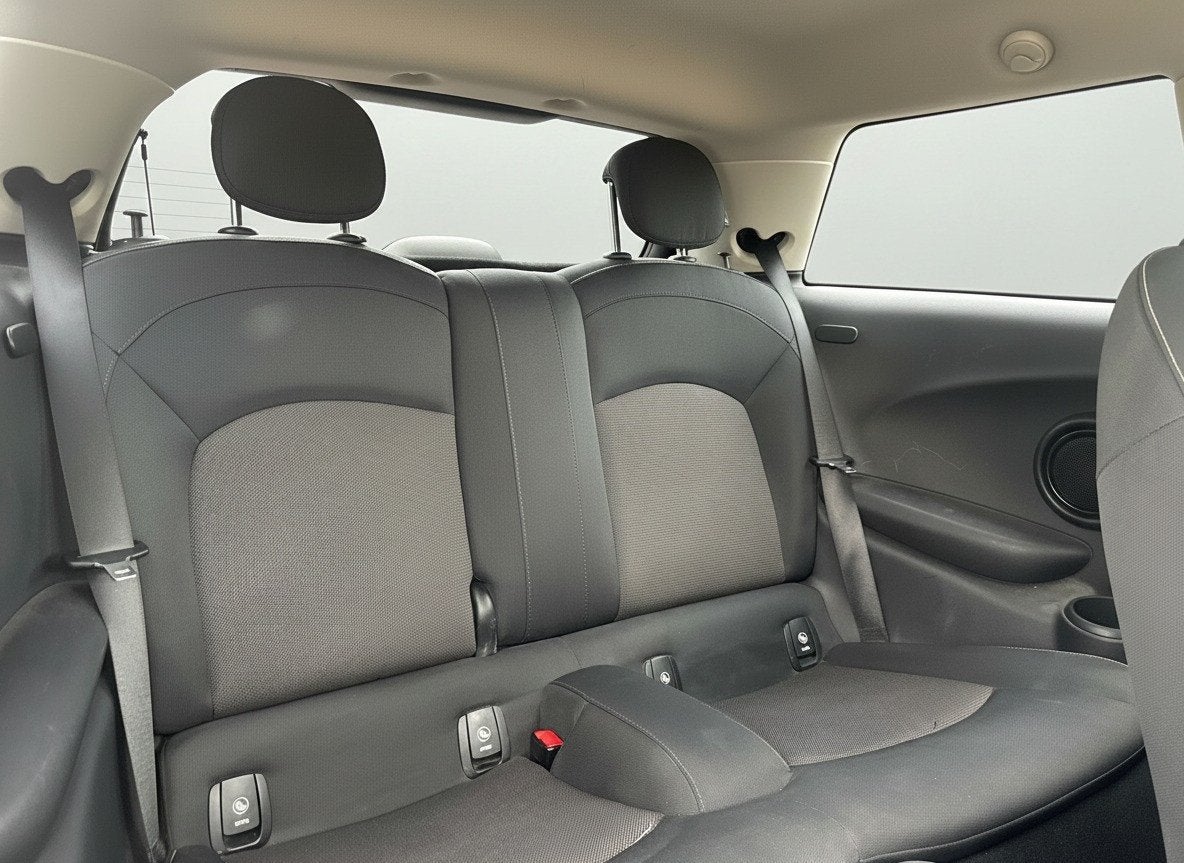 MINI 3-deurs 1.5 95pk One D 3d., Clima | Mooie auto!, Auto's, Voorwielaandrijving, Stof, Gebruikt, 4 stoelen