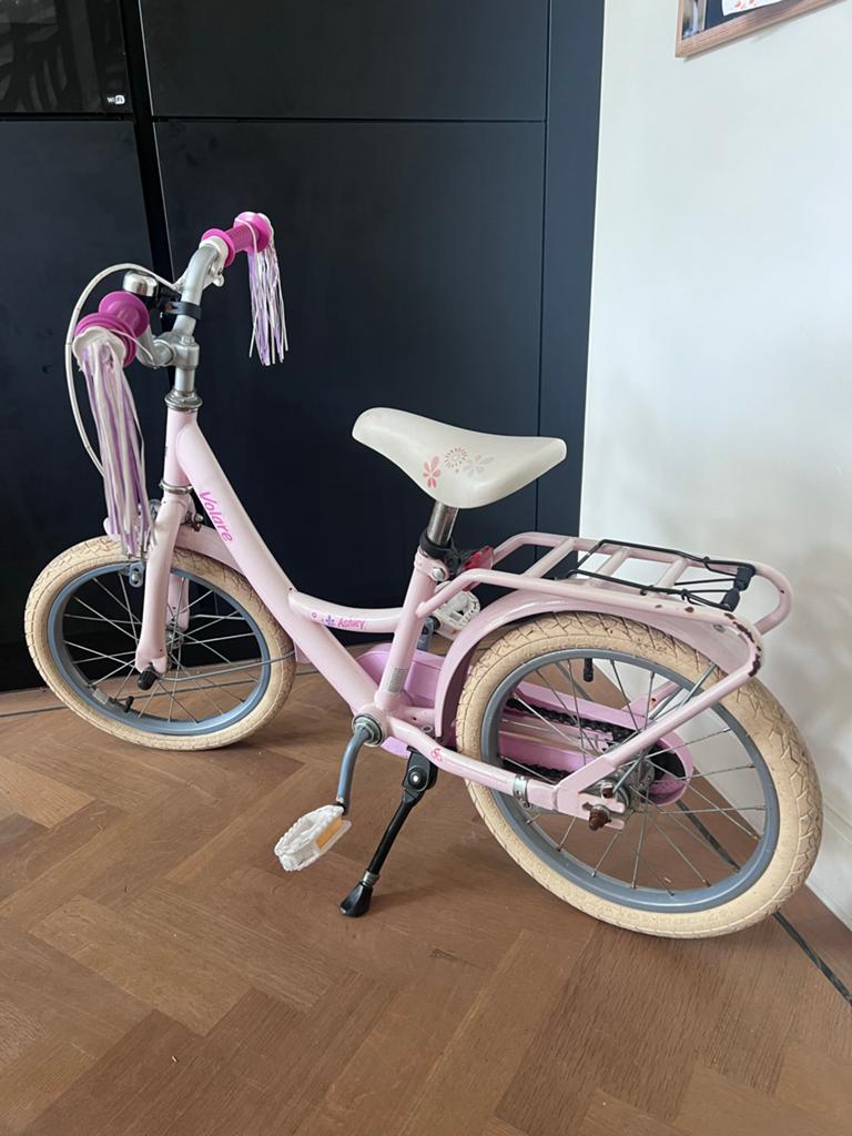 Roze Volare Ashley kinderfiets 16 inch, Fietsen en Brommers, Fietsen | Meisjes, Ophalen, Zo goed als nieuw