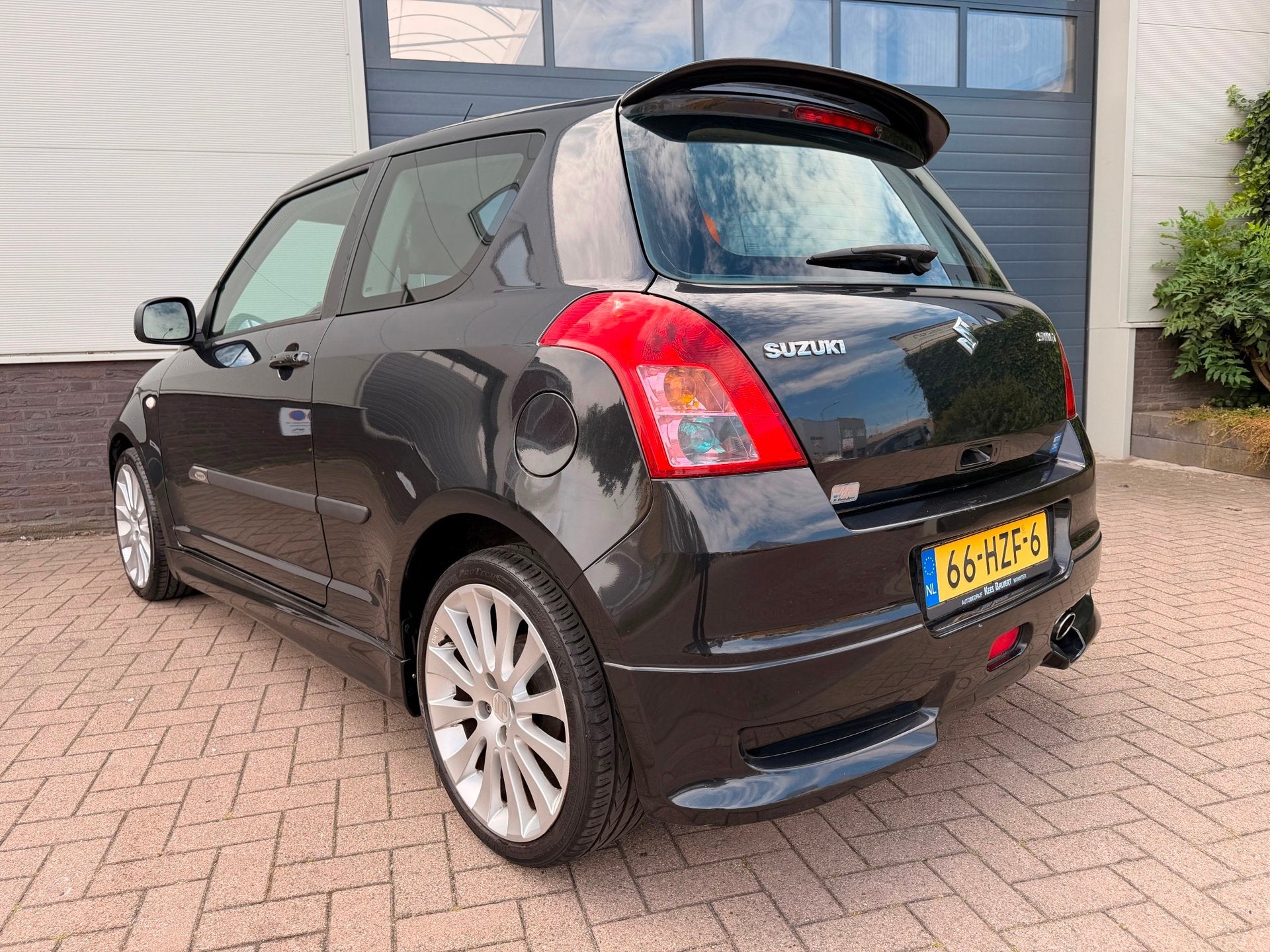 Suzuki Swift 1.5 Exclusive/Sport/Airco/1eigenaar/Keyless Go, Auto's, Voorwielaandrijving, Traction-control, 4 cilinders, 400 kg