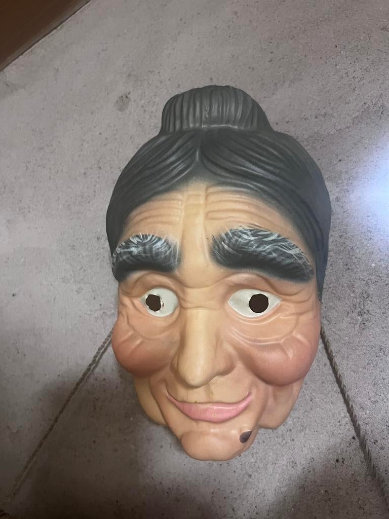 Masker Sarah 50 jaar, Ophalen of Verzenden, Gebruikt, Abraham of Sarah