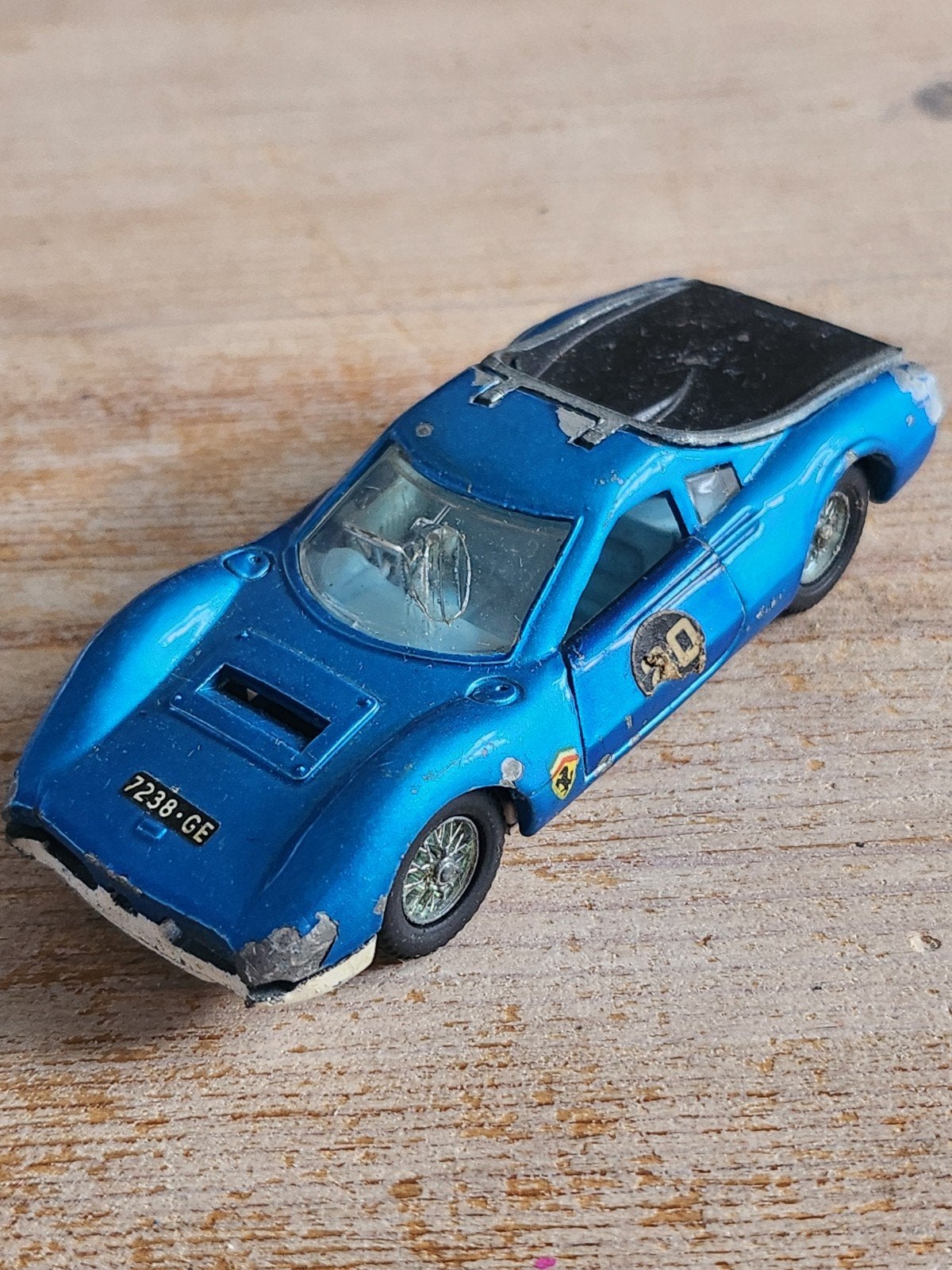 1967 Dinky Toys Dino Ferrari, Ophalen of Verzenden, Gebruikt, Auto, Dinky Toys