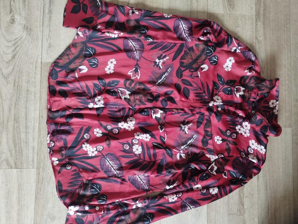Rood gebloemde blouse, maat xs, Ophalen of Verzenden, Zo goed als nieuw, Maat 34 (XS) of kleiner, Zara Basic