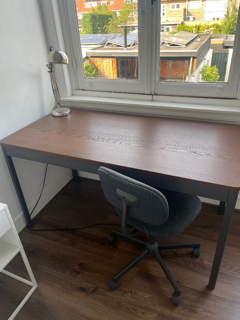 Bureau met hout blad - GRATIS (3 stuks beschikbaar), Ophalen, Hout, Hoekbureau, Bruin