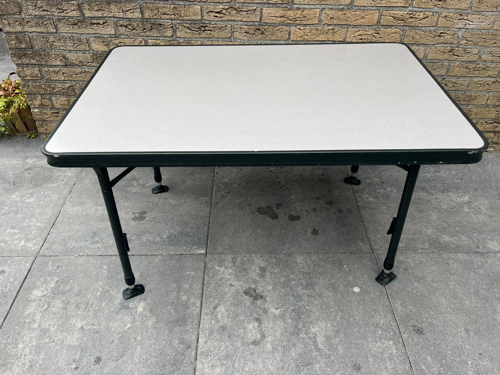 Crespo tafel 60x100, Ophalen, Zo goed als nieuw