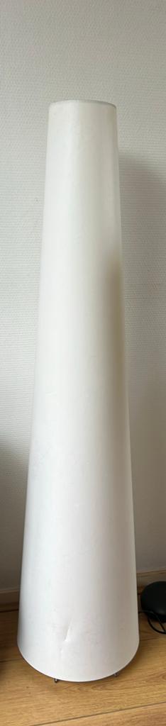Ikea Witte staande lamp - Sfeervolle verlichting, Huis en Inrichting, Ophalen, Gebruikt, Stof, 100 tot 150 cm