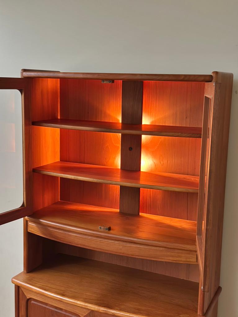 Vintage Dyrlund wandmeubel Deens teak hout jaren 50/60/70, Ophalen, Gebruikt, Met deur(en), Teakhout