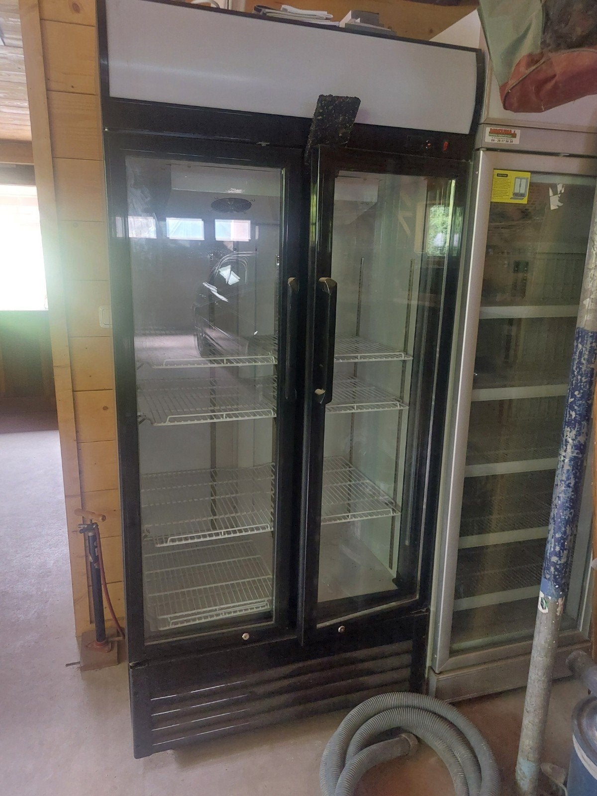 Dubbeldeurs vriezer te koop en tevens een koelkast te koop., Ophalen, Minder dan 60 cm, 160 cm of meer