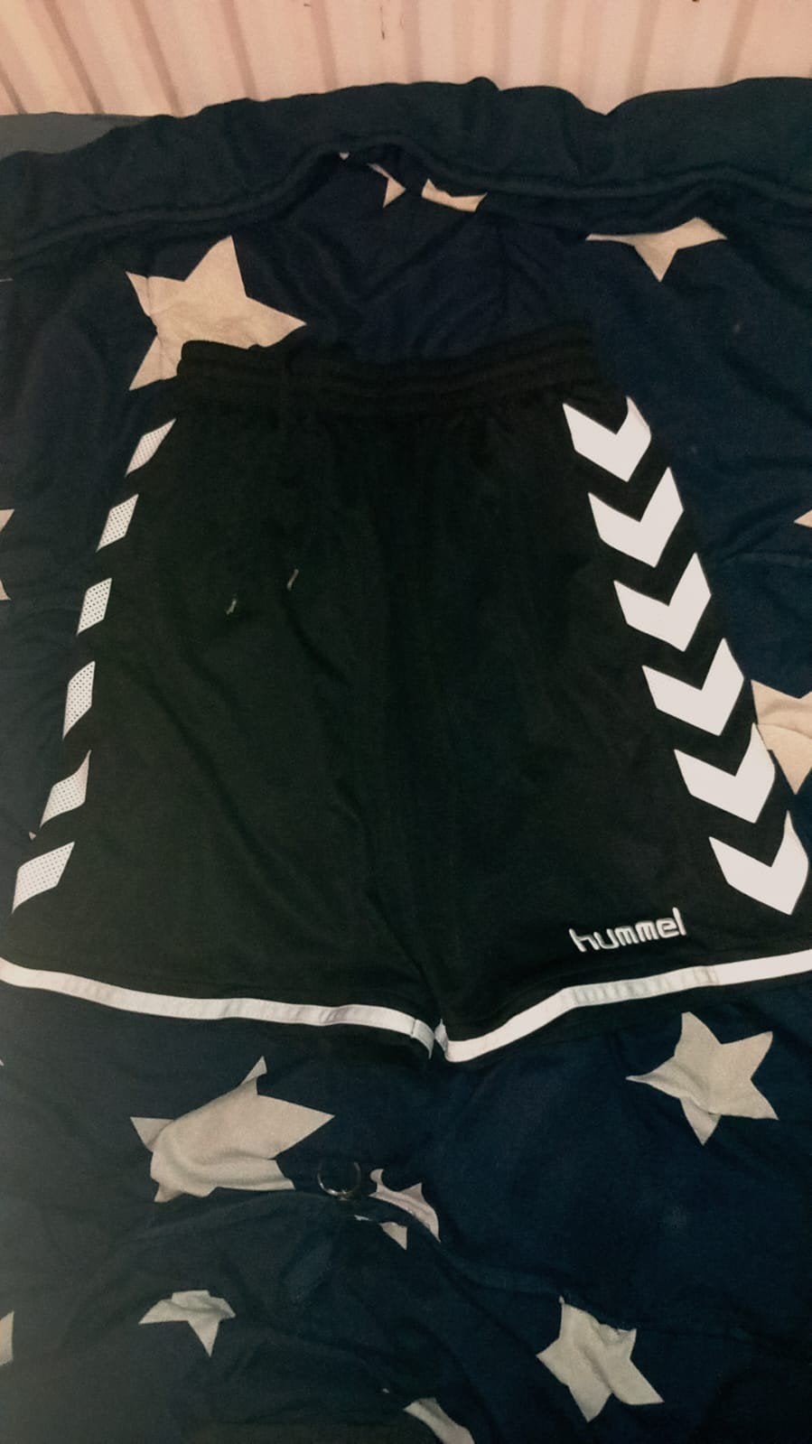 Hummel Korte Broek, Maat 48/50 (M), Zwart, Ophalen of Verzenden, Zo goed als nieuw