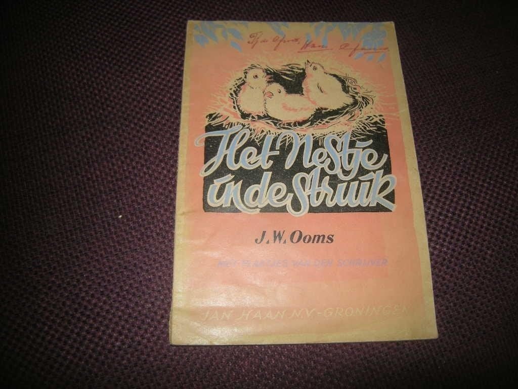J.W. Ooms - Het Nestje in de Struik, Ophalen of Verzenden, Gelezen