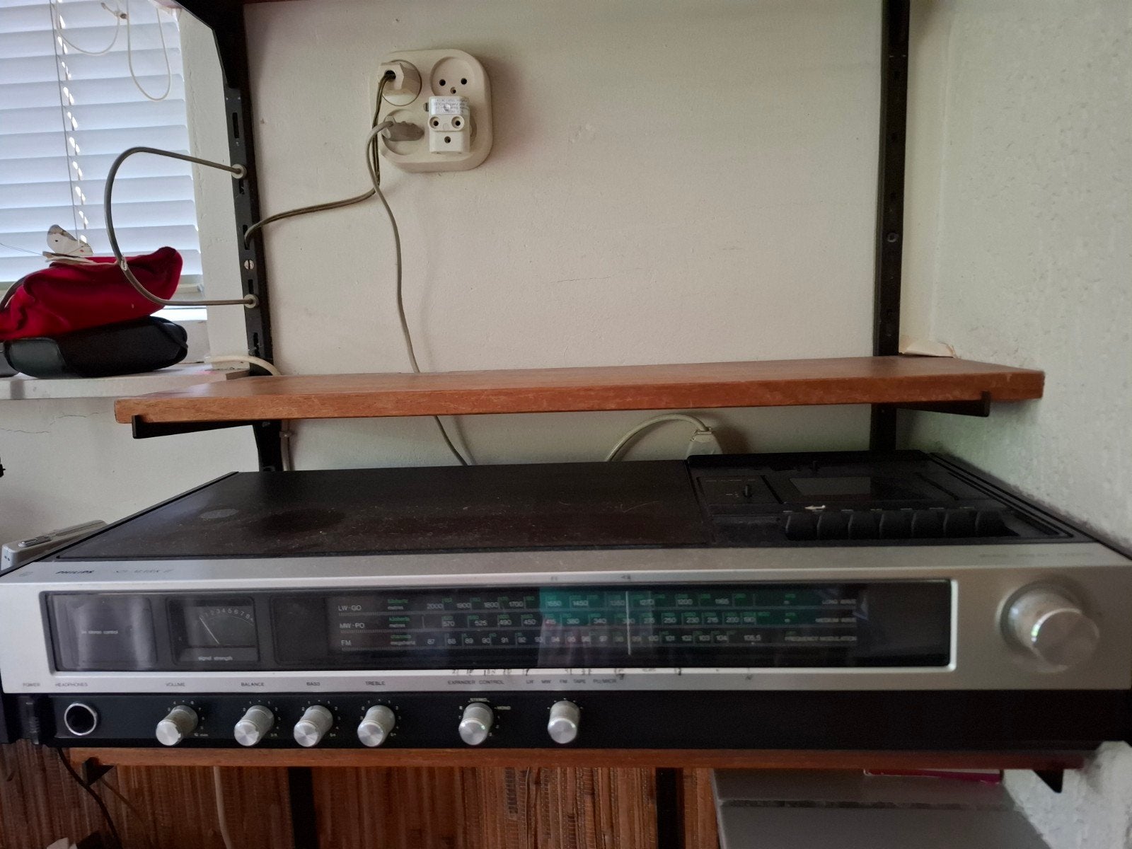 Radio cassette, Ophalen