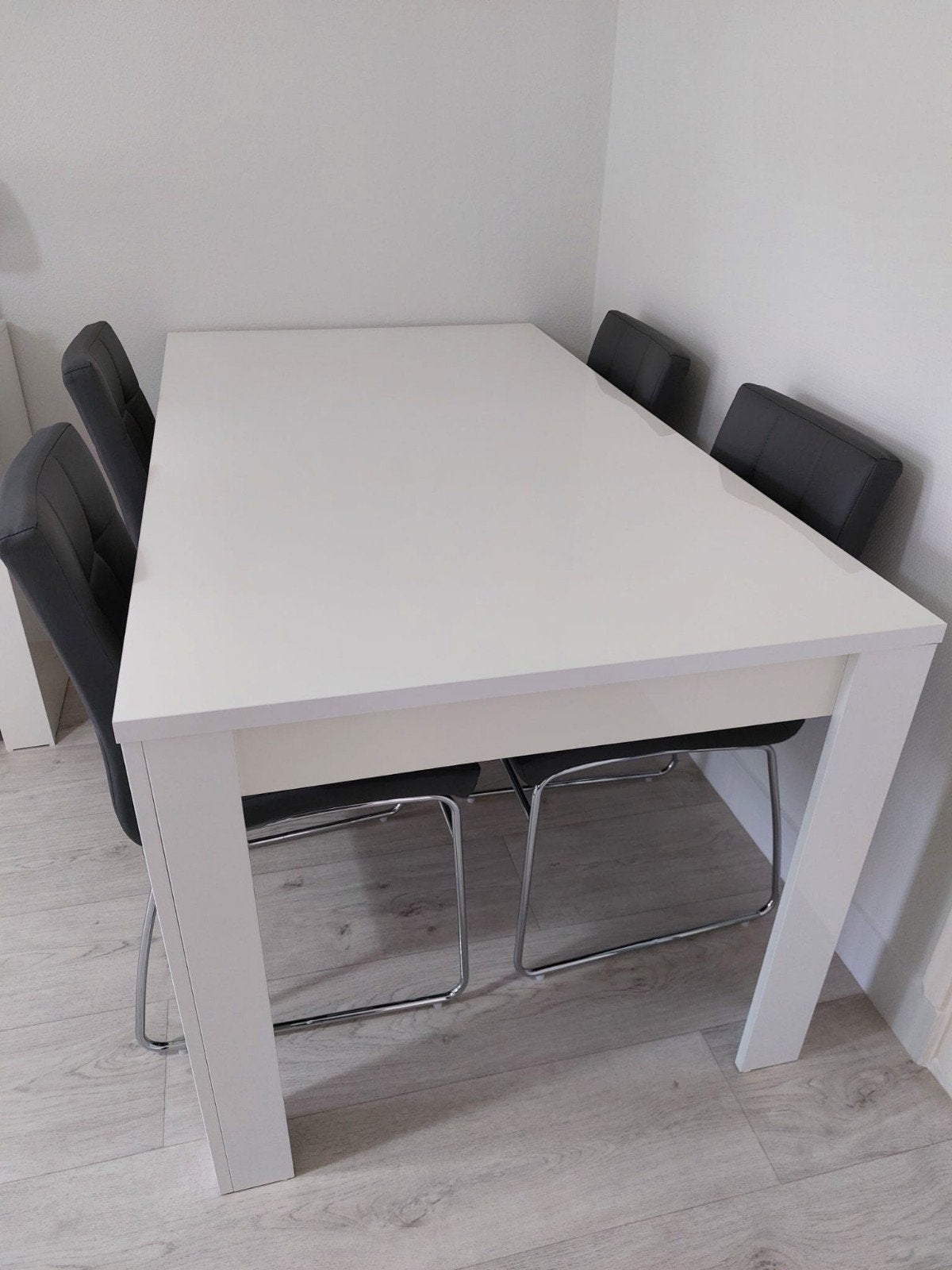 Eettafel, dressoir en tv-meubel - Wit hoogglans, Ophalen, Overige materialen, Gebruikt, 50 tot 100 cm