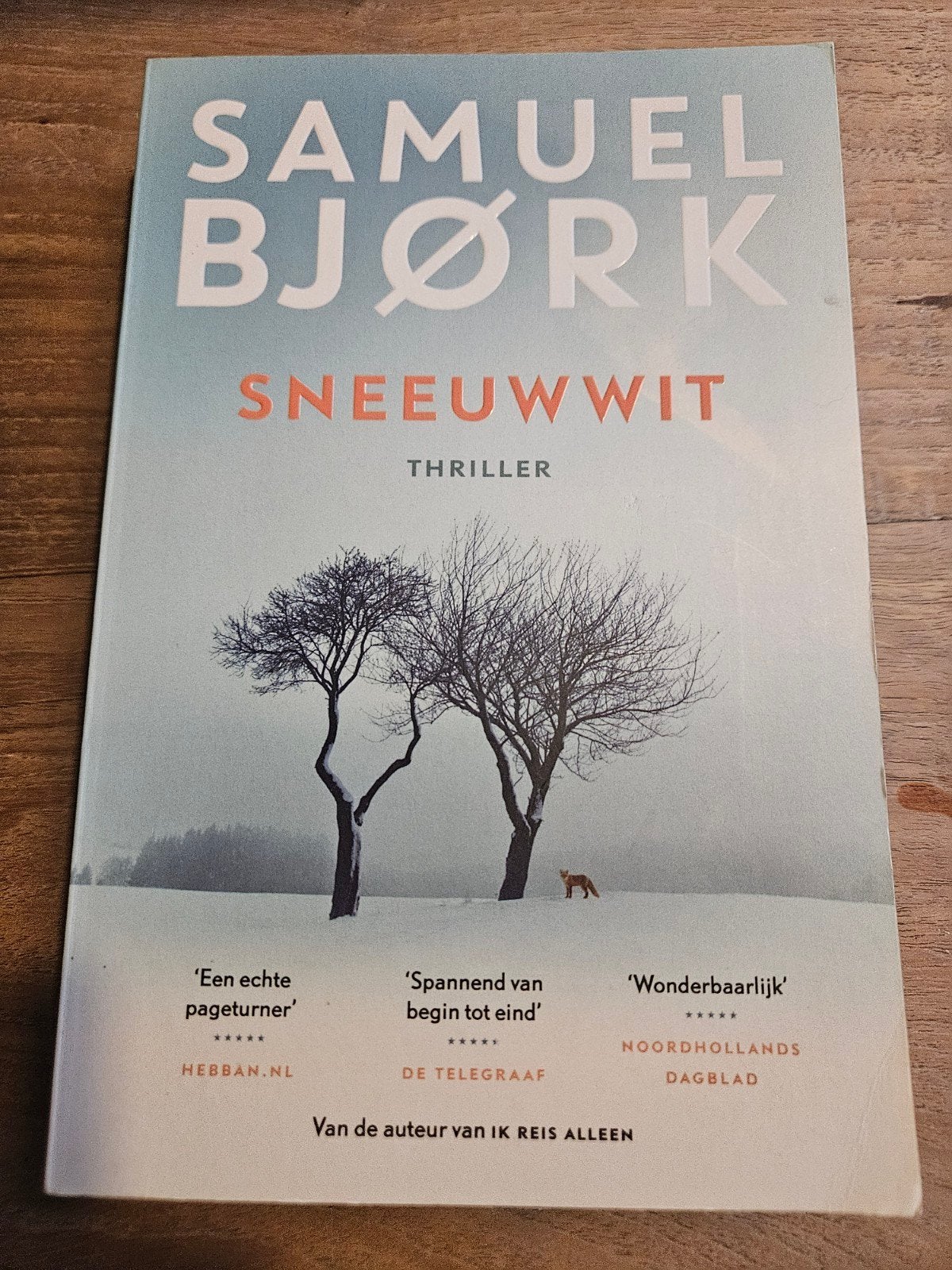 Sneeuwwit - Samuel Bjørk (Thriller), Boeken, Ophalen of Verzenden, Gelezen, Samuel Bjørk, Scandinavië