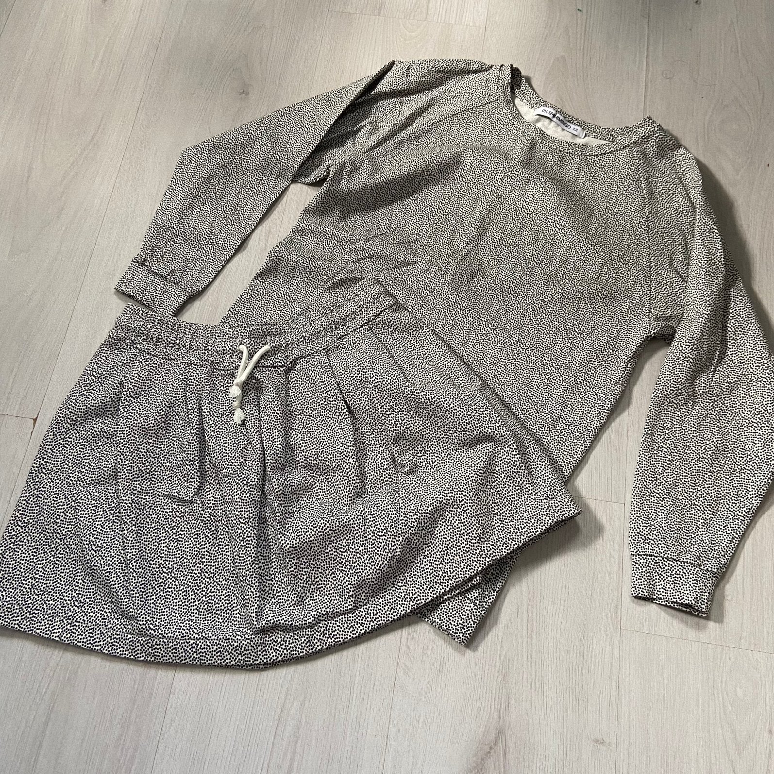 MINGO set stippen t-shirt + rokje mt 10-12, Verzenden, Zo goed als nieuw, Meisje, Setje