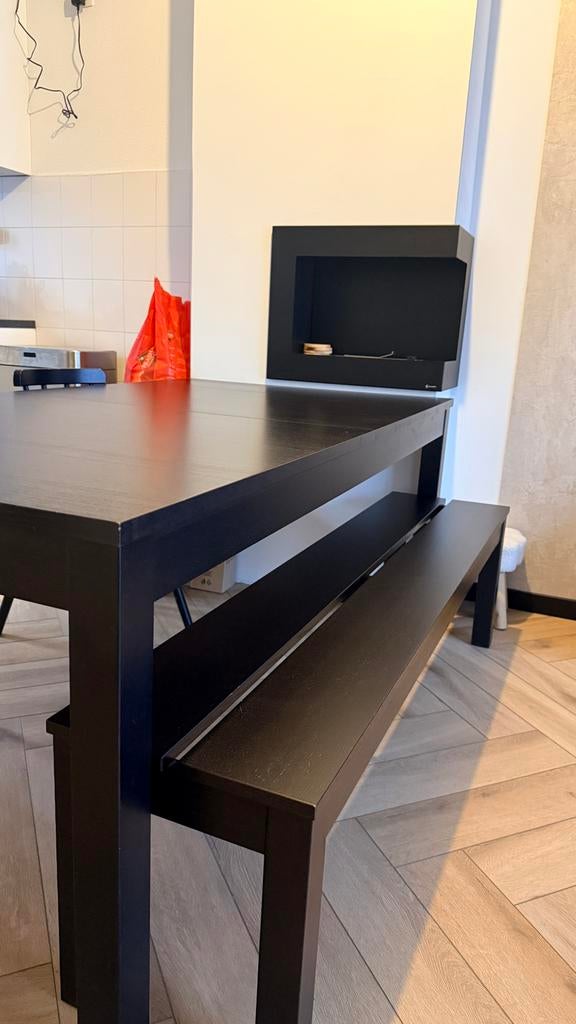IKEA Bjursta Uitschuifbare Eettafel + Bankje Zwart, Ophalen, 200 cm of meer, 50 tot 100 cm, Zo goed als nieuw