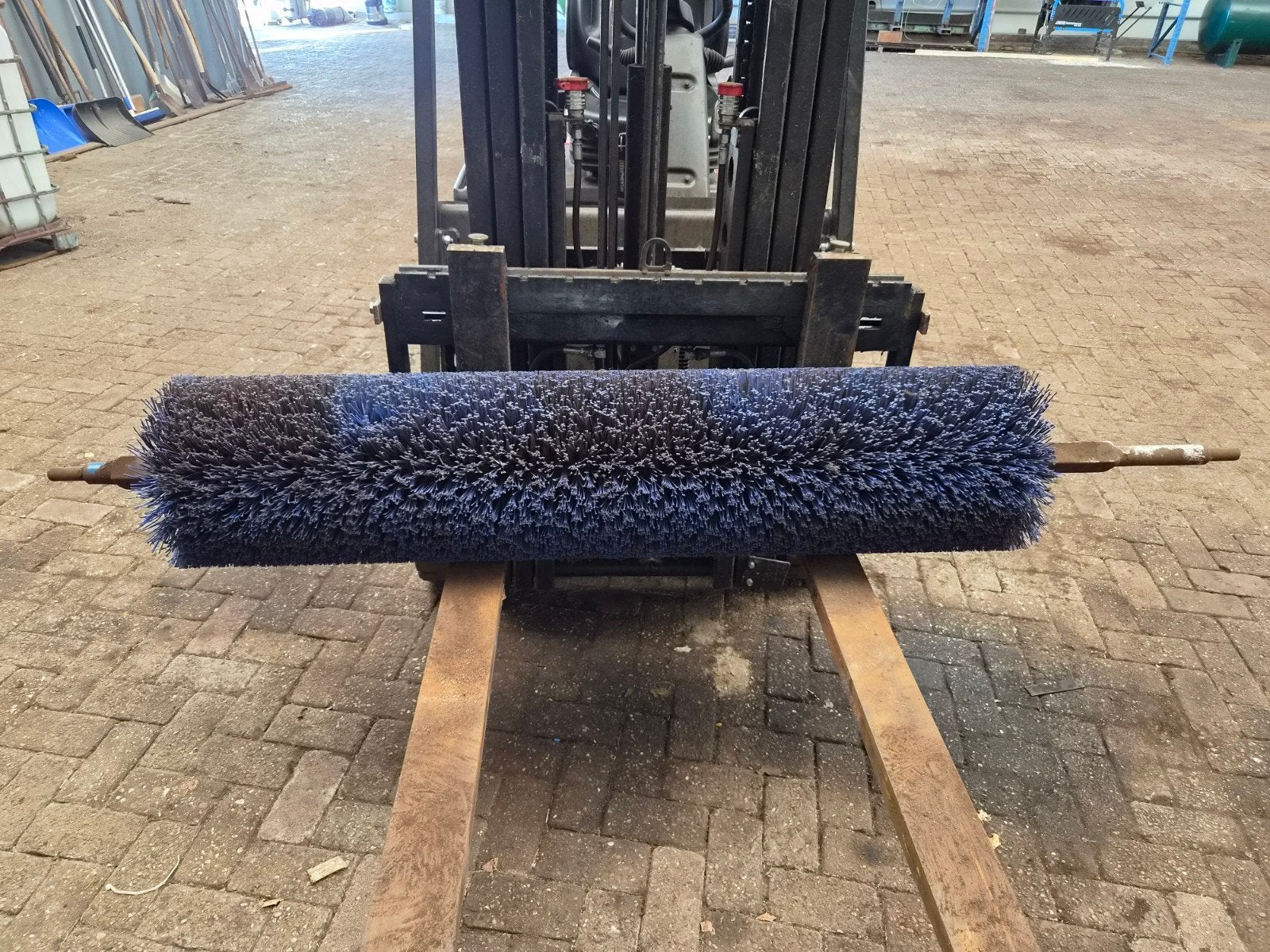 Veegborstel 150cm en 110cm breed, Ophalen, Gebruikt
