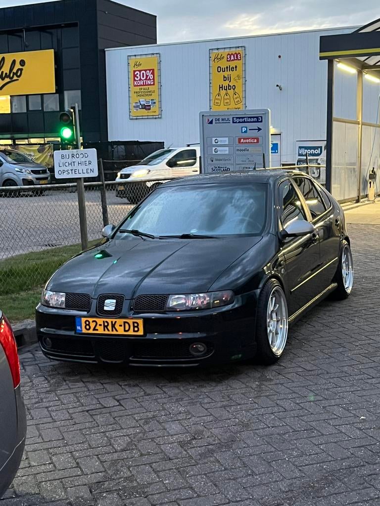 Seat Leon Topsport 1.8 20VT 132KW 2005 Zwart, Auto's, Seat, Voorwielaandrijving, 4 cilinders, 1264 kg, Zwart