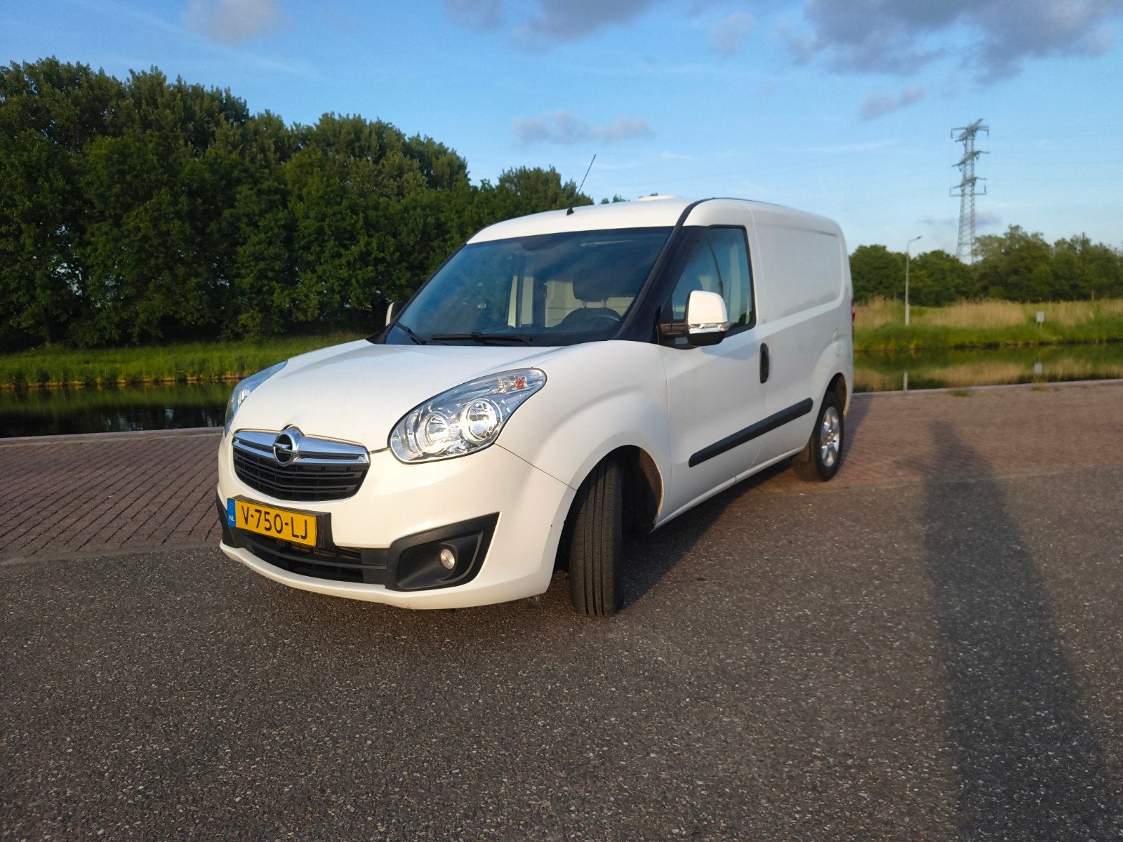 Opel Combo 1.3 D 70KW 2018, Auto's, Wit, Origineel Nederlands, 22 km/l, Parkeersensor