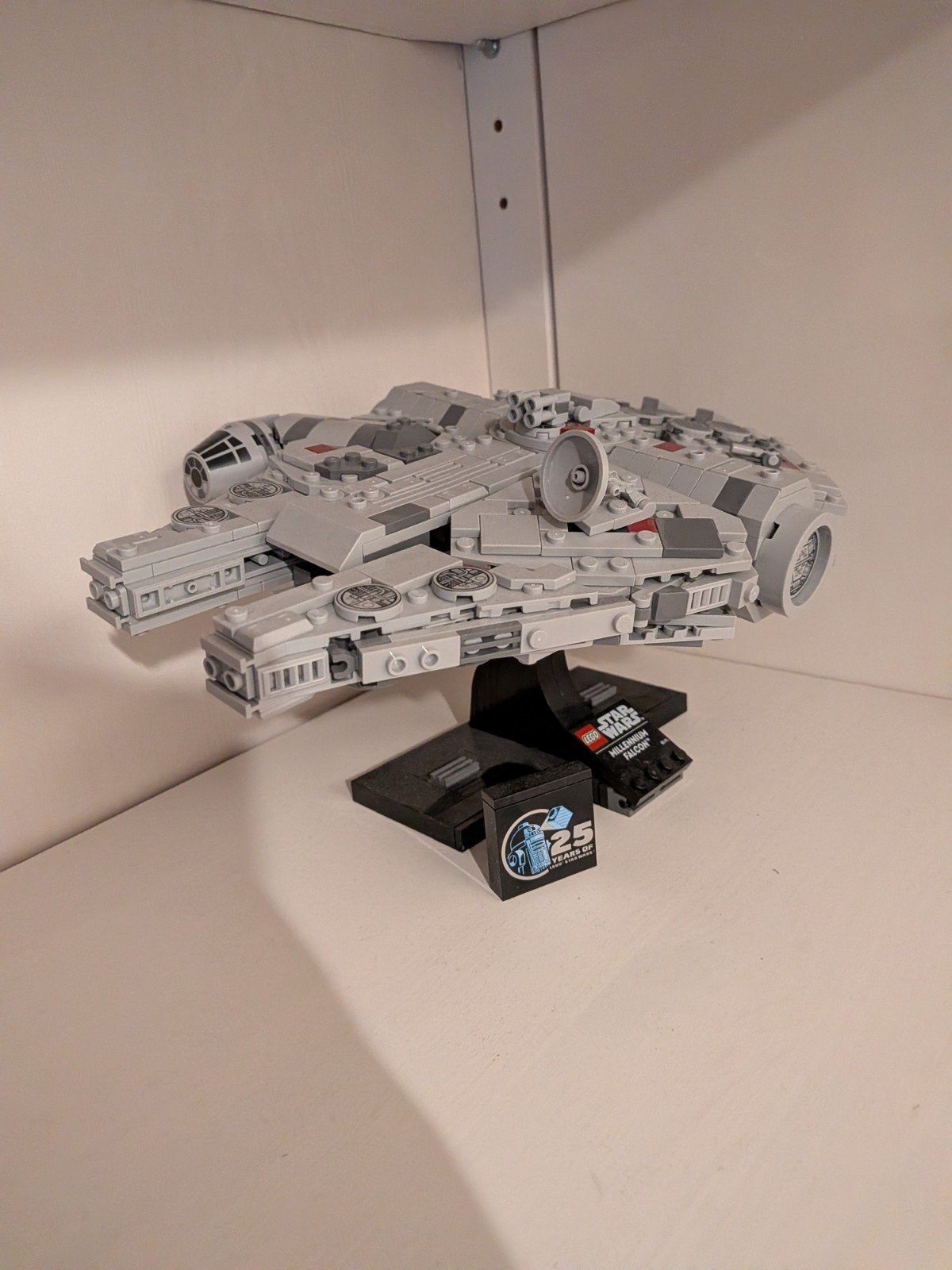 Lego Star Wars Millennium Falcon (75375) - Zo goed als nieuw, Star Wars, Lego, Ophalen of Verzenden, Zo goed als nieuw