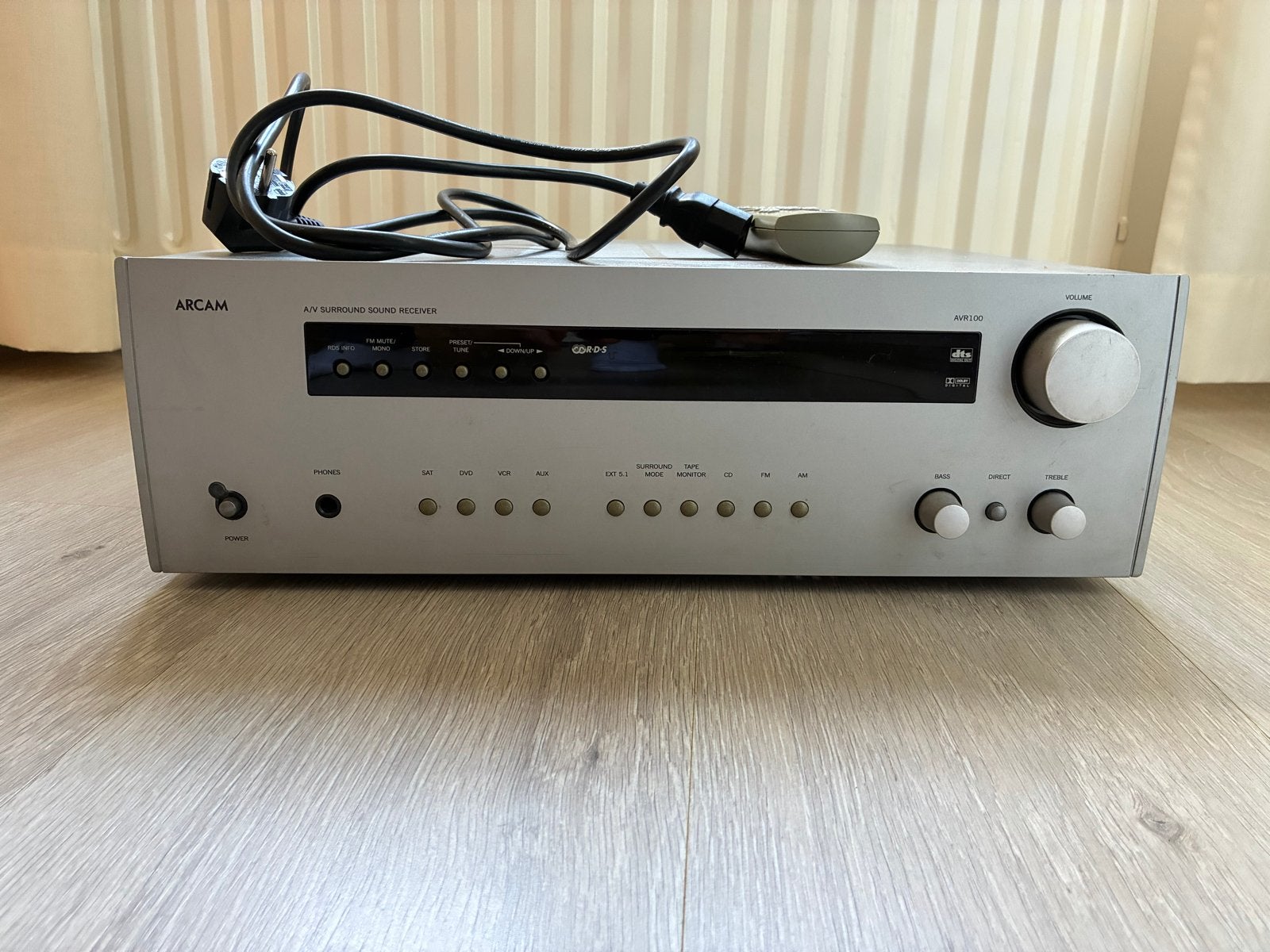 Arcam avr100 Surround Receiver - Hoogwaardige Audio, Overige merken, Ophalen of Verzenden, 120 watt of meer, Gebruikt