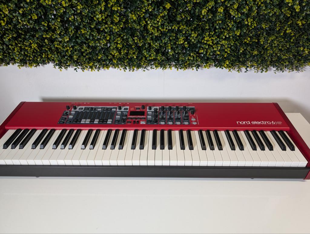 Nord Electro 6 HP Stage Piano - Zo goed als nieuw TOPMODEL, Muziek en Instrumenten, Keyboards, Overige merken, Box 4214, 102 65 Stockholm, Sweden
