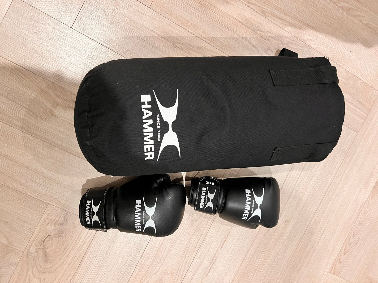 Hammer bokszak en bokshandschoenen set 5kg, Ophalen of Verzenden, Gebruikt, Bokszak