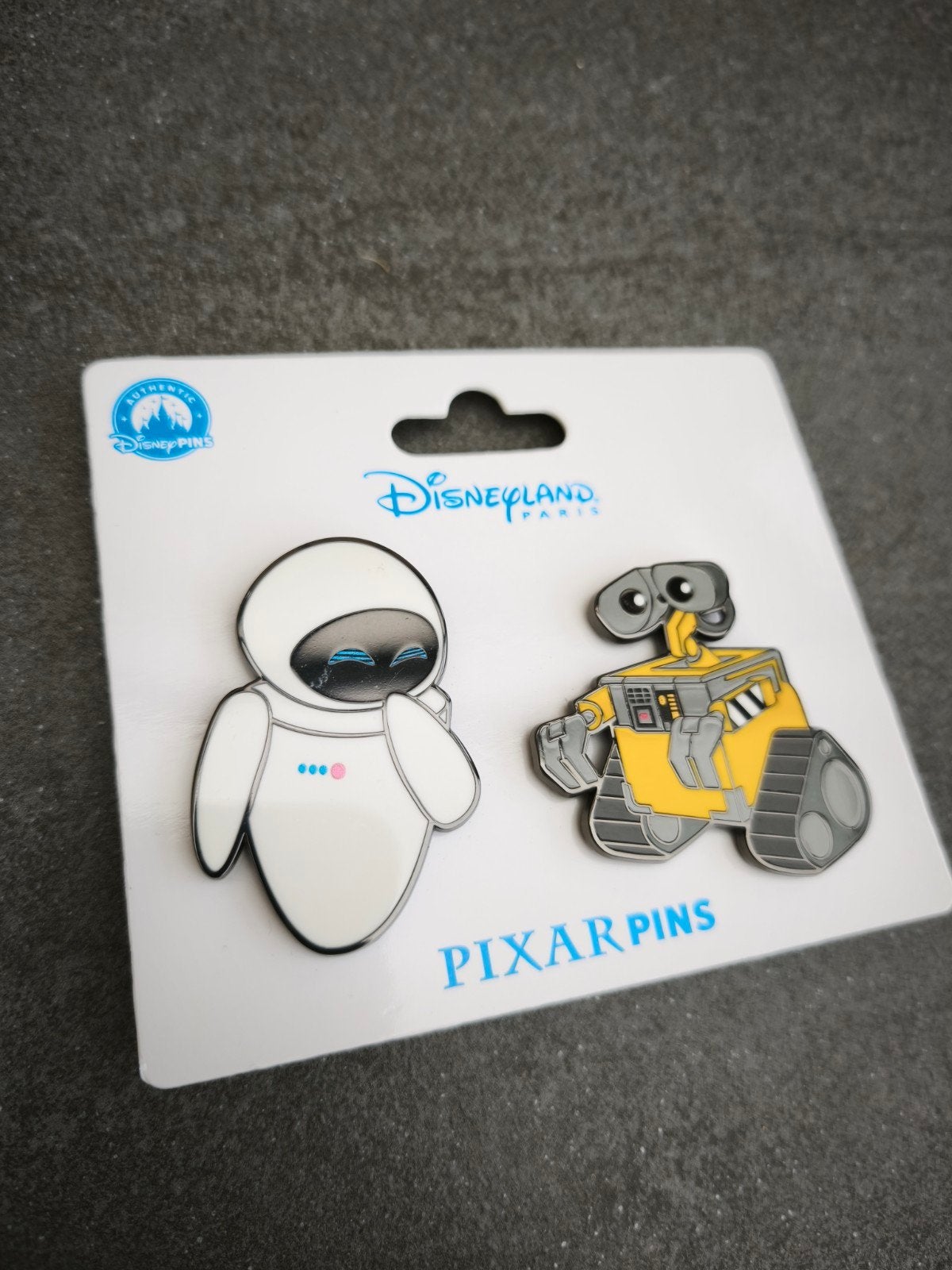 Open edition Wall-E & Eve pin badge, Ophalen of Verzenden, Overige figuren, Nieuw, Beeldje of Figuurtje