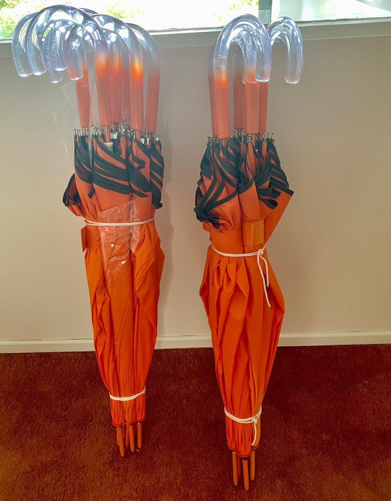Nieuwe Oranje Paraplu's met Transparant Handvat, Sieraden, Tassen en Uiterlijk, Paraplu's, Ophalen, Transparant, Nieuw, Oranje
