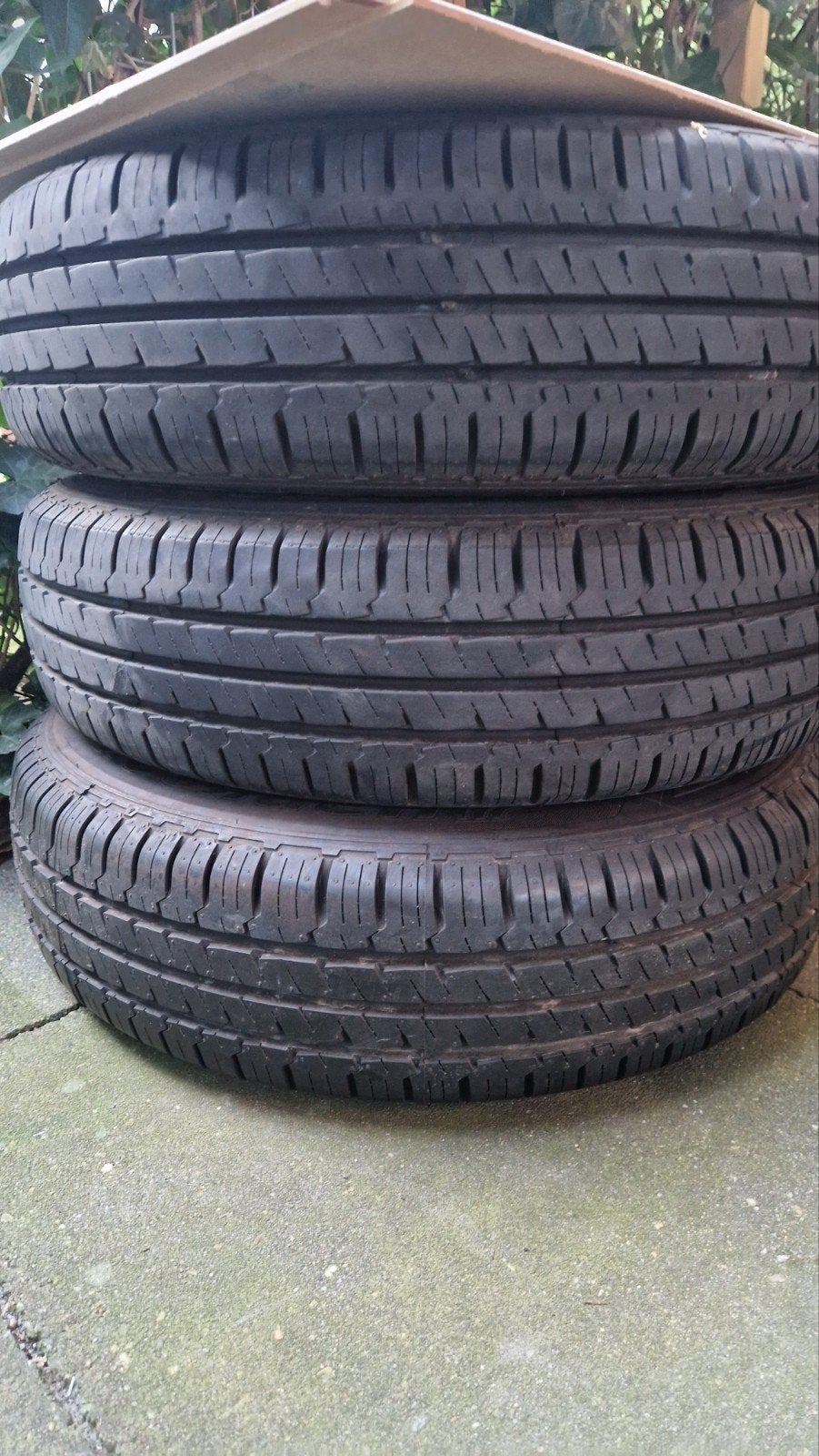 Te koop 3 stuks caravan banden zonder velg. 175R14C. Profiel, Ophalen