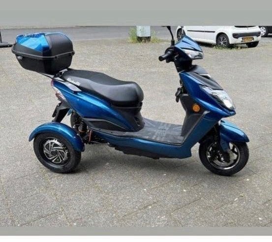 Te koop hele mooie scootmobiel wegens omstandigheden, Ophalen, Zo goed als nieuw, Overige merken