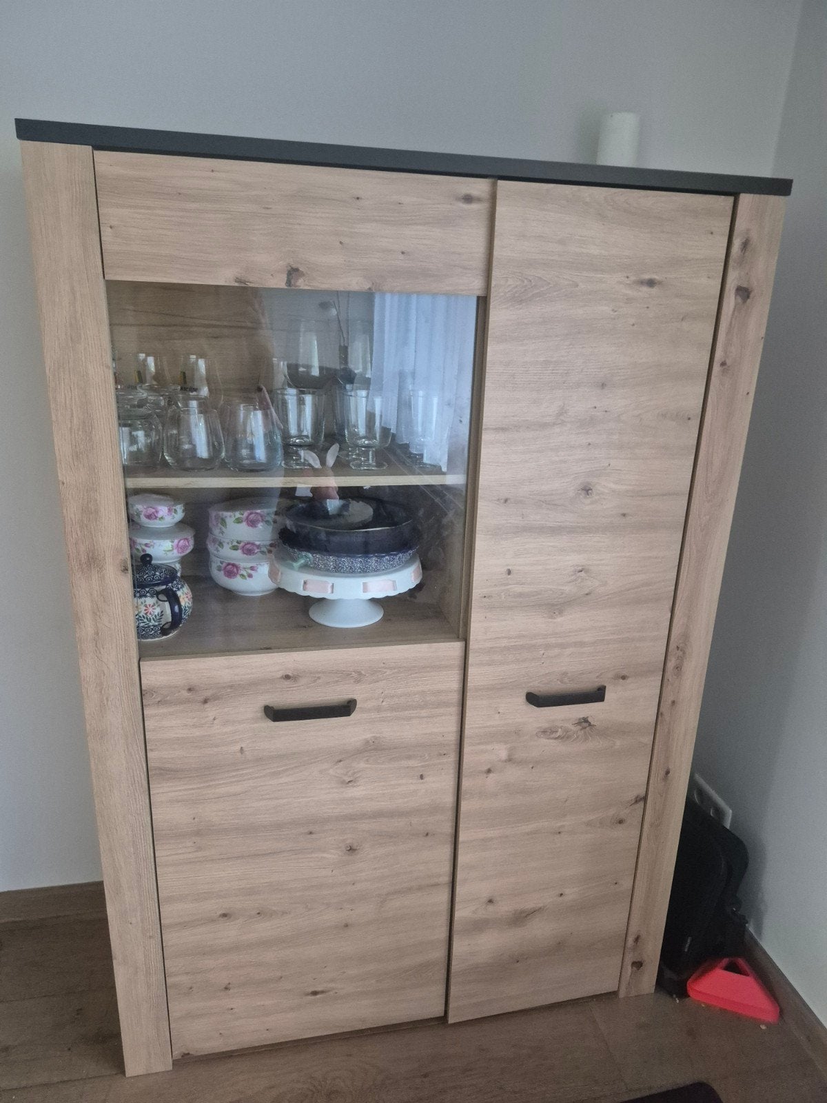 Moderne ladekast/dressoir 155x105 cm, Gebruikt, Met deur(en), 150 tot 200 cm, Ophalen of Verzenden