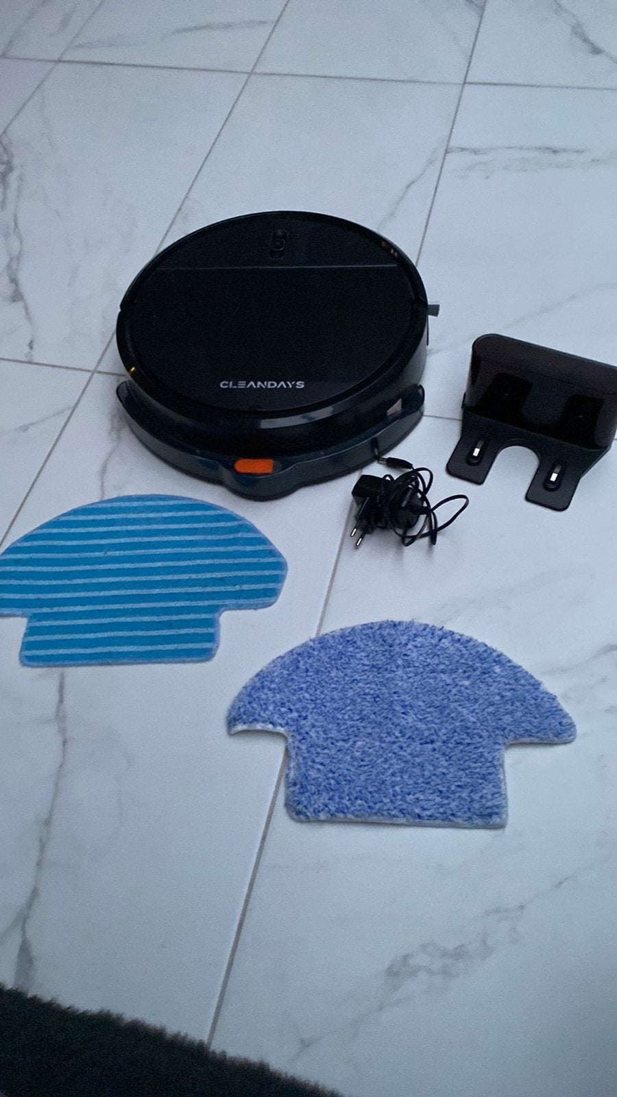 Robot stofzuiger met dweil functie., Witgoed en Apparatuur, Ophalen, Overige merken, Stille werking, Zo goed als nieuw