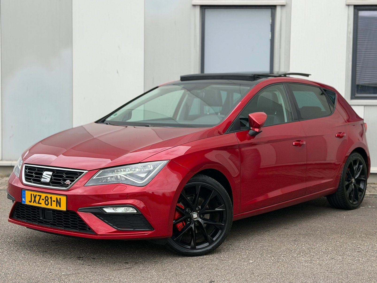 SEAT Leon FR 1.4 TSI ACT 150pk LED SEAT Sound Pano Camera!, Auto's, Voorwielaandrijving, 1141 kg, 4 cilinders, 150 pk