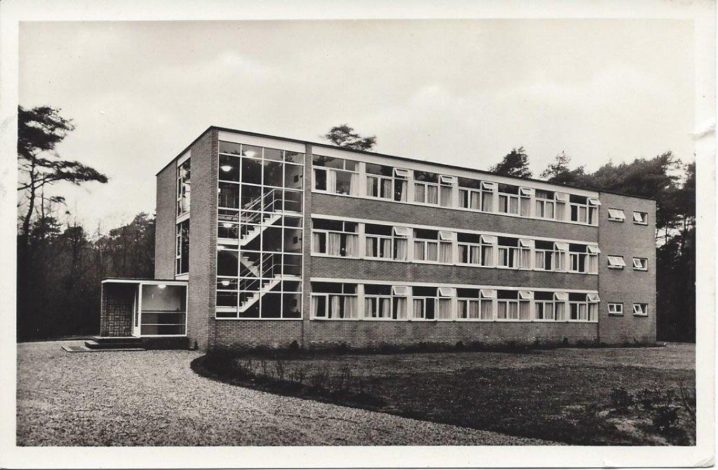 Soest (Utr.) Sanatorium Zonnegloren, Zusterhuis, gel. 1956, Ophalen of Verzenden, 1940 tot 1960, Gelopen, Utrecht