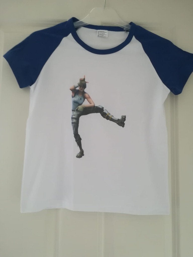 T-shirt van Fortnite Maat 122/128, Ophalen of Verzenden, Nieuw, Jongen, Shirt of Longsleeve