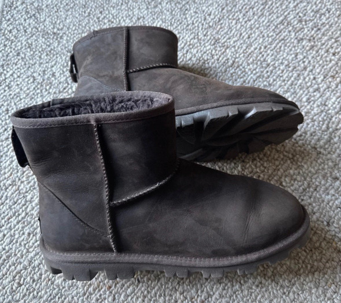 Ugg Chocolate Maat 40, Verzenden, Zo goed als nieuw, Zwart, Hoge laarzen