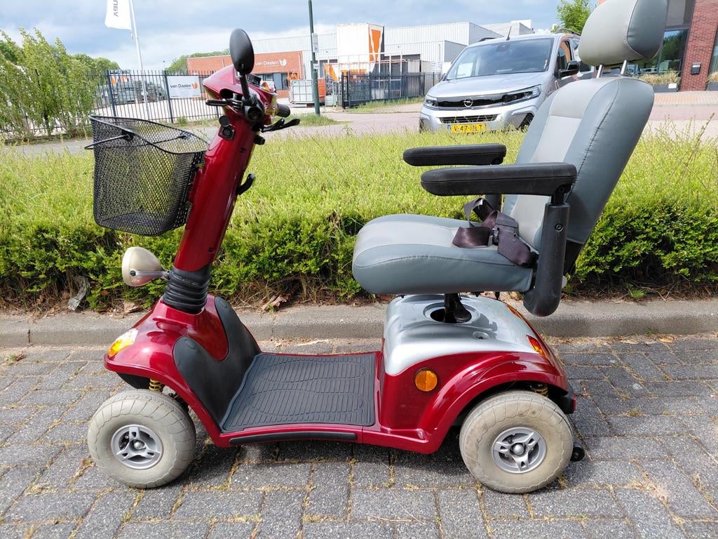 Compacte 4-wiel Scootmobiel, t.e.a.b., Diversen, Brommobielen en Scootmobielen, Ophalen, Gebruikt, Kymco, 16 t/m 25 km