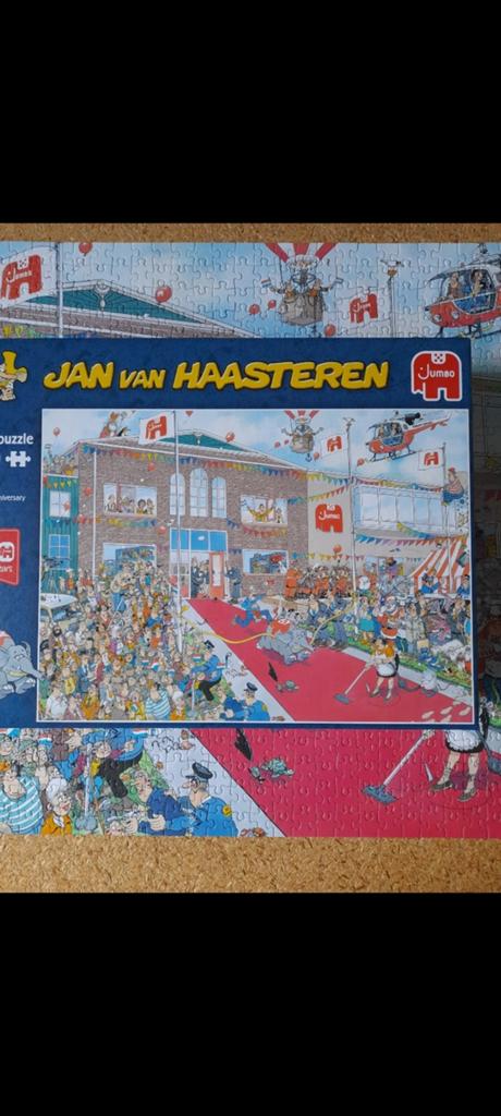 V Haasteren, Ophalen of Verzenden, 500 t/m 1500 stukjes, Zo goed als nieuw