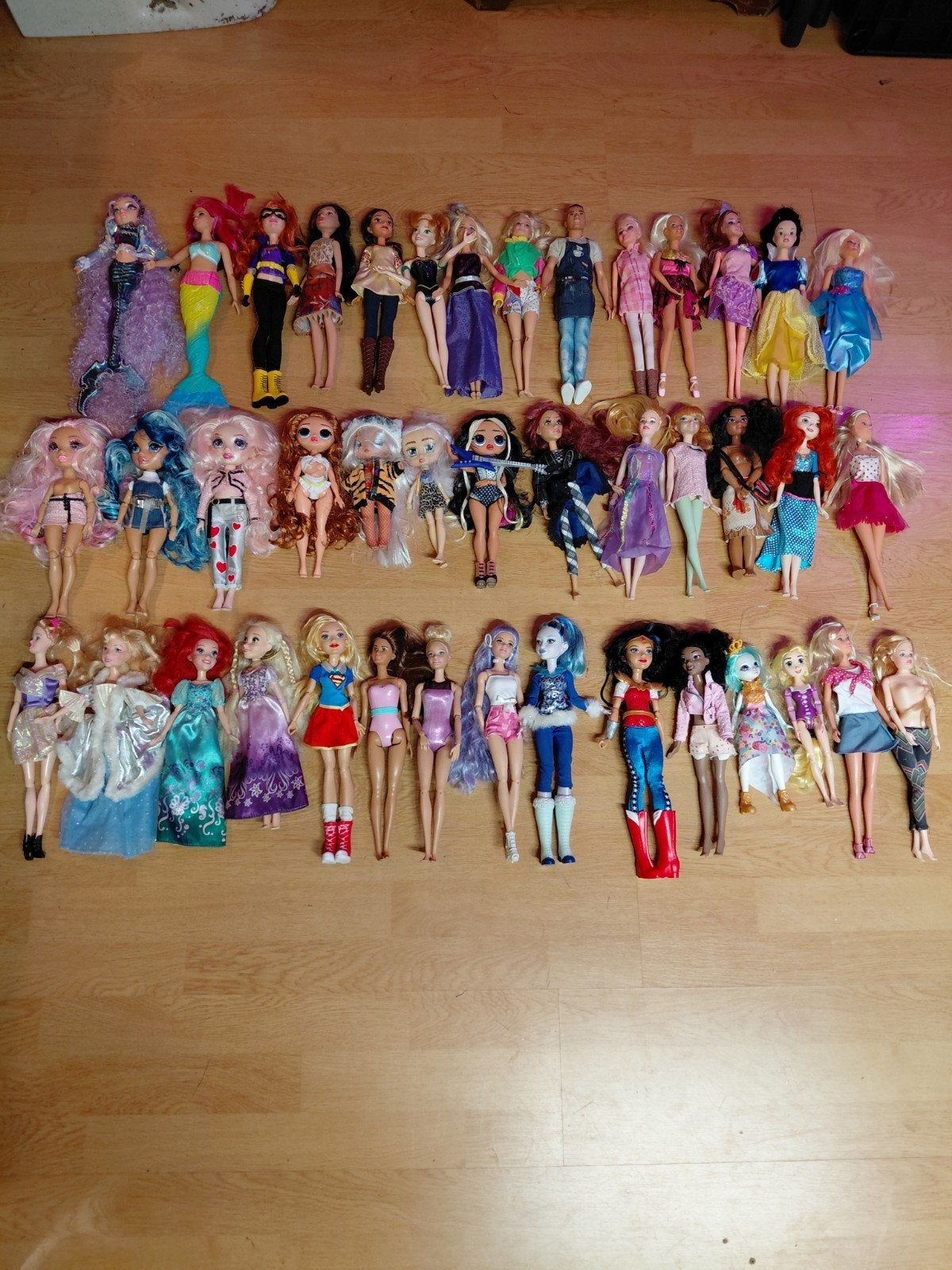 Barbie poppen 50 stuks incl accessoires, Ophalen of Verzenden, Gebruikt, Barbie
