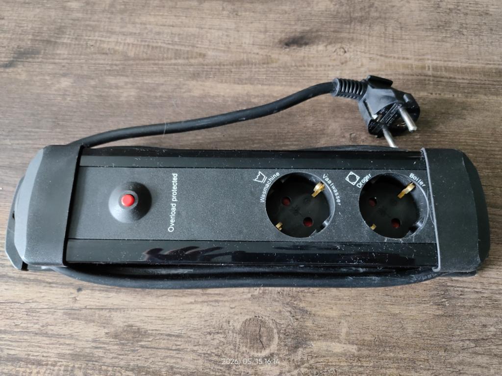 Stekkerdoos met overspanningsbeveiliging, Ophalen of Verzenden, Gebruikt