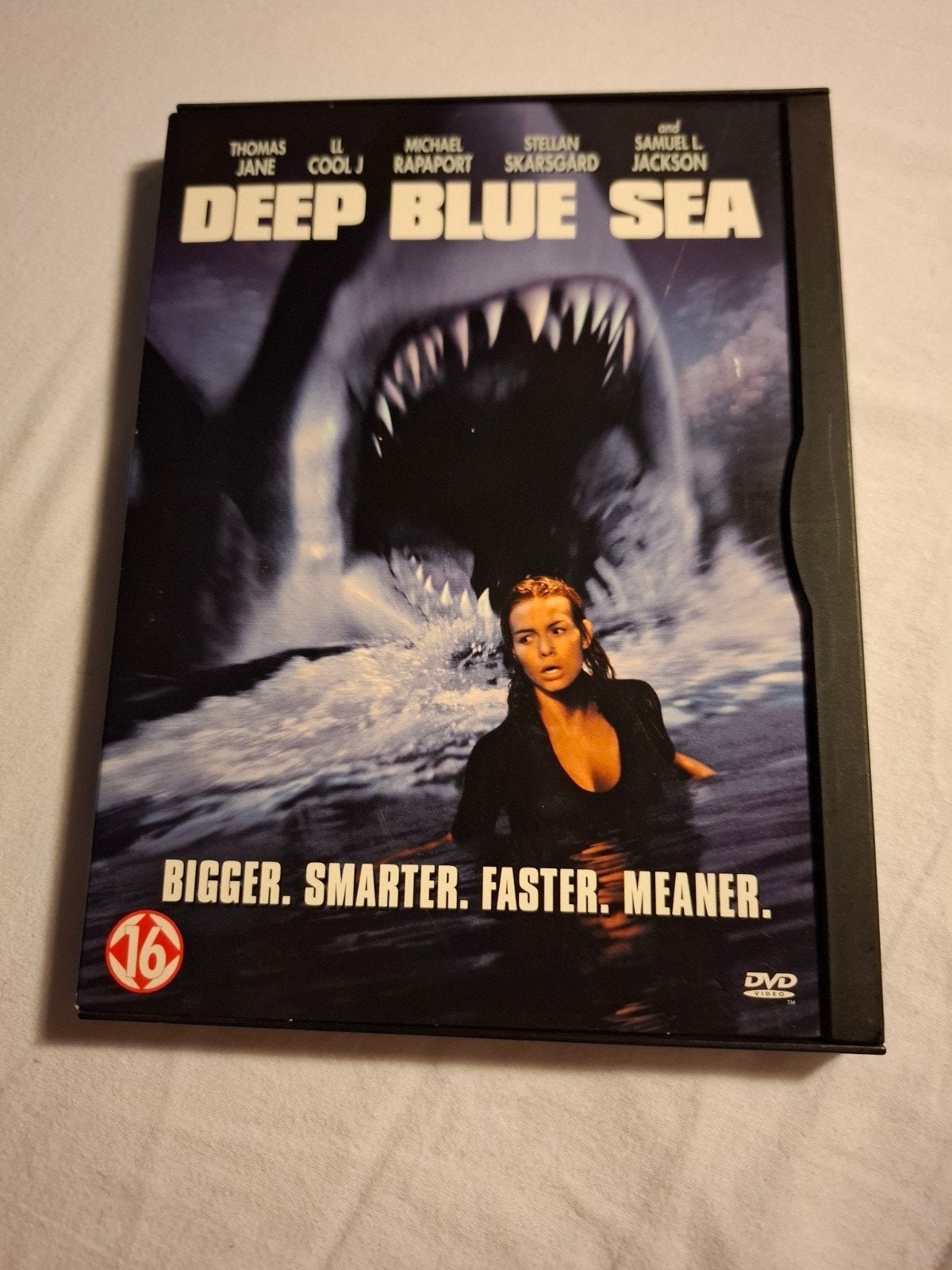 Deep Blue Sea, Vanaf 16 jaar, Nederlands, Ophalen of Verzenden, Gebruikt