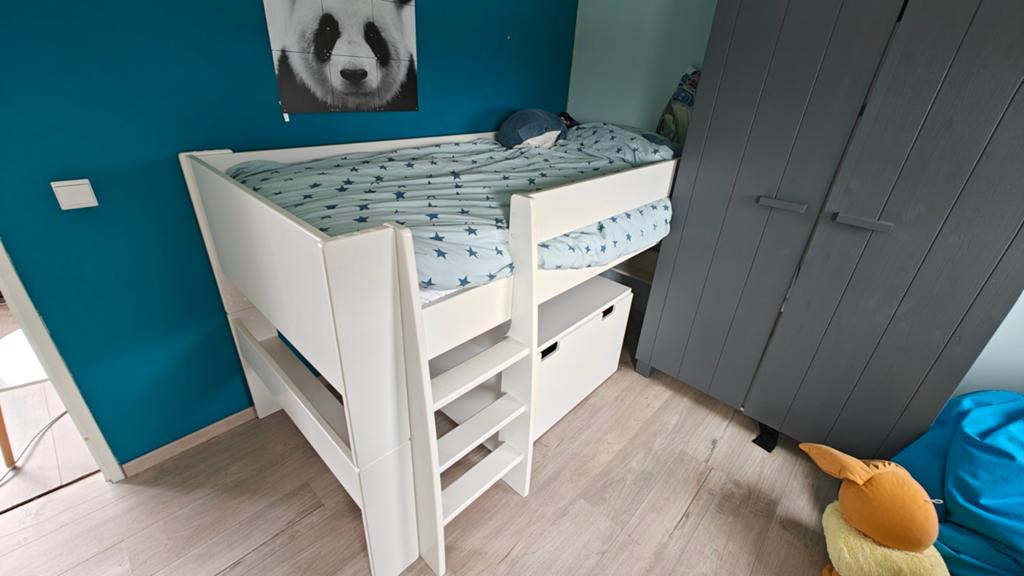 Witte halfhoogslaper met opbergruimte, Ophalen, Gebruikt, 90 cm, Eenpersoons