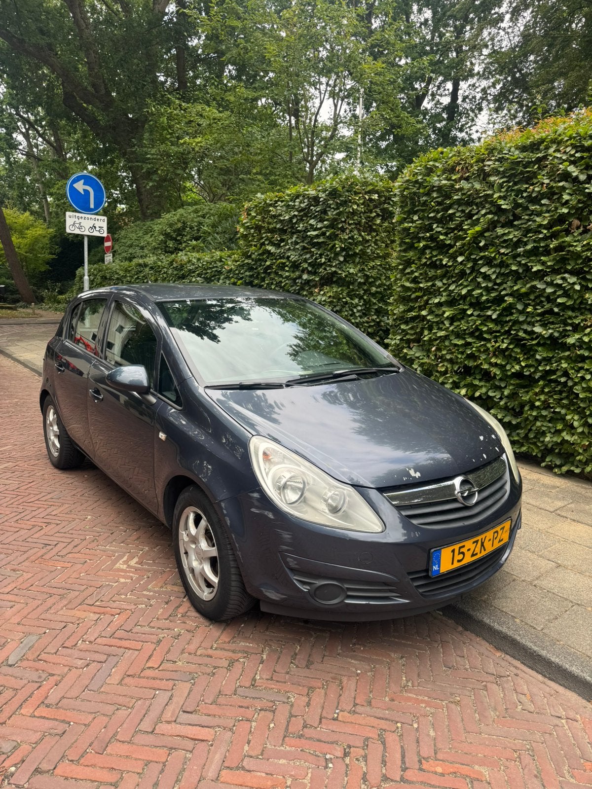 Opel Corsa 1.4 16V 5D AUTOMAAT! MOTOR PROBLEEM!, Auto's, Stof, Zwart, 4 cilinders, 49 €/maand