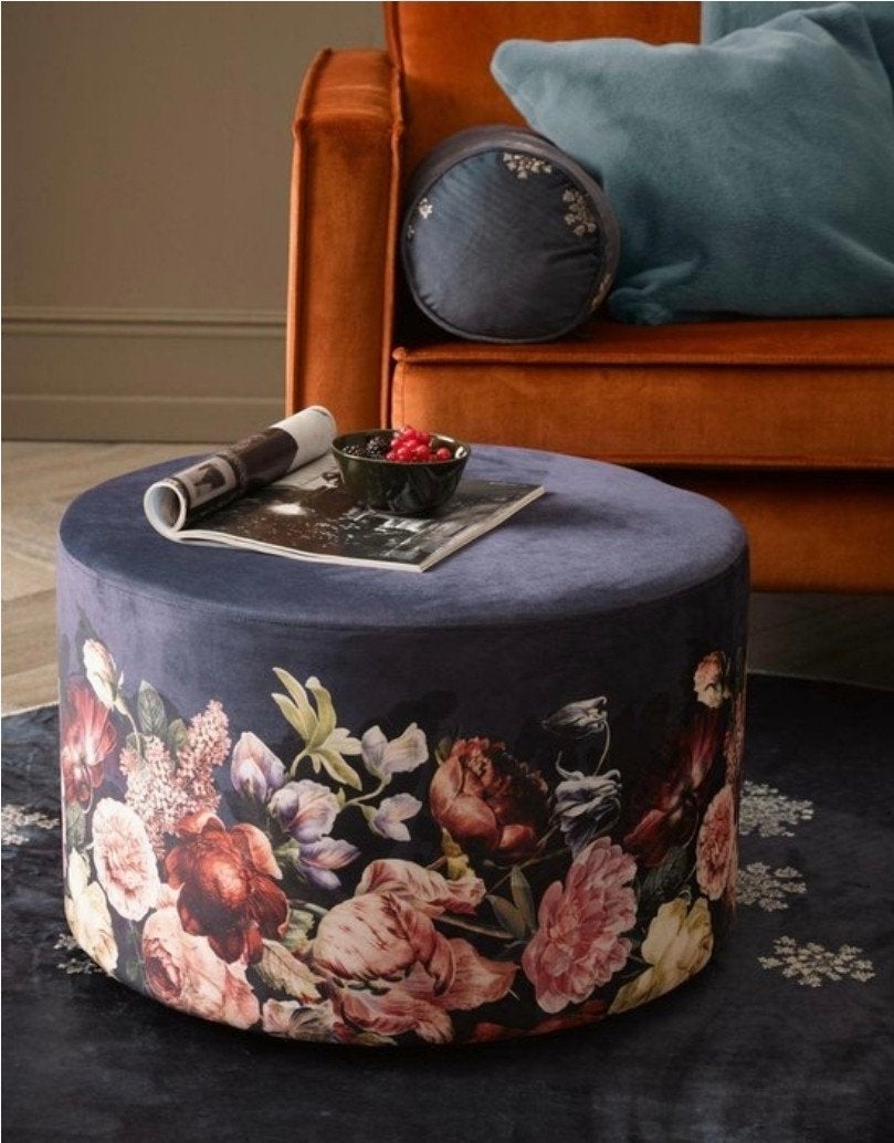 Fluwelen Poef Essenza met bloemenprint, Huis en Inrichting, Banken | Voetenbanken en Poefen, Ophalen, Bohemian, Klassiek, Modern