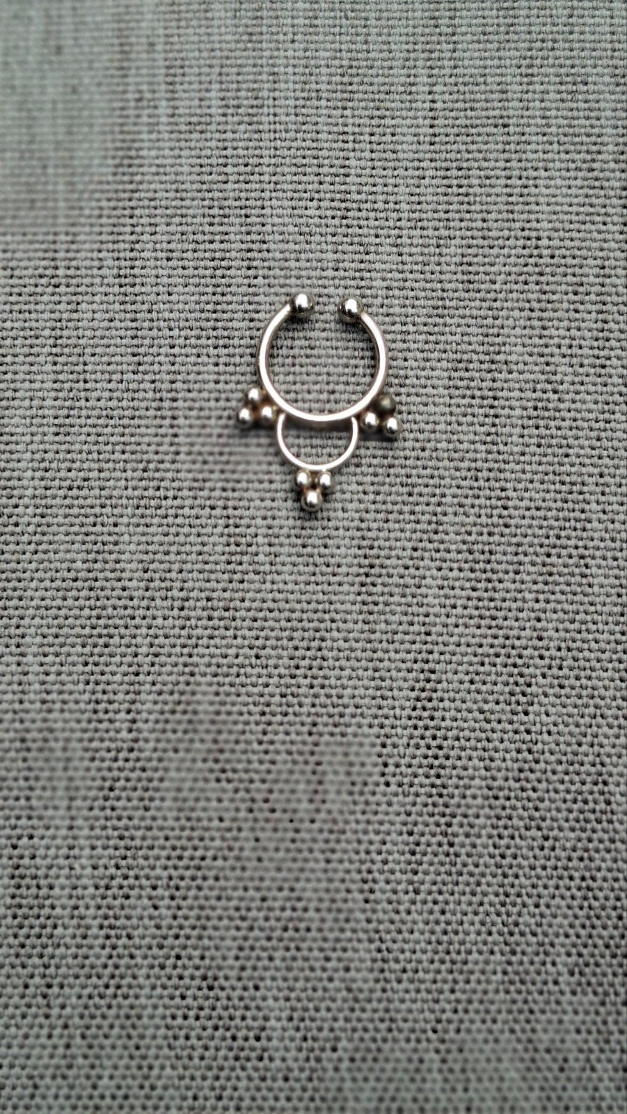 Nep Septum Piercing - Zilverkleurig, Sieraden, Tassen en Uiterlijk, Piercings, Ophalen, Nieuw, Overige materialen, Neuspiercing