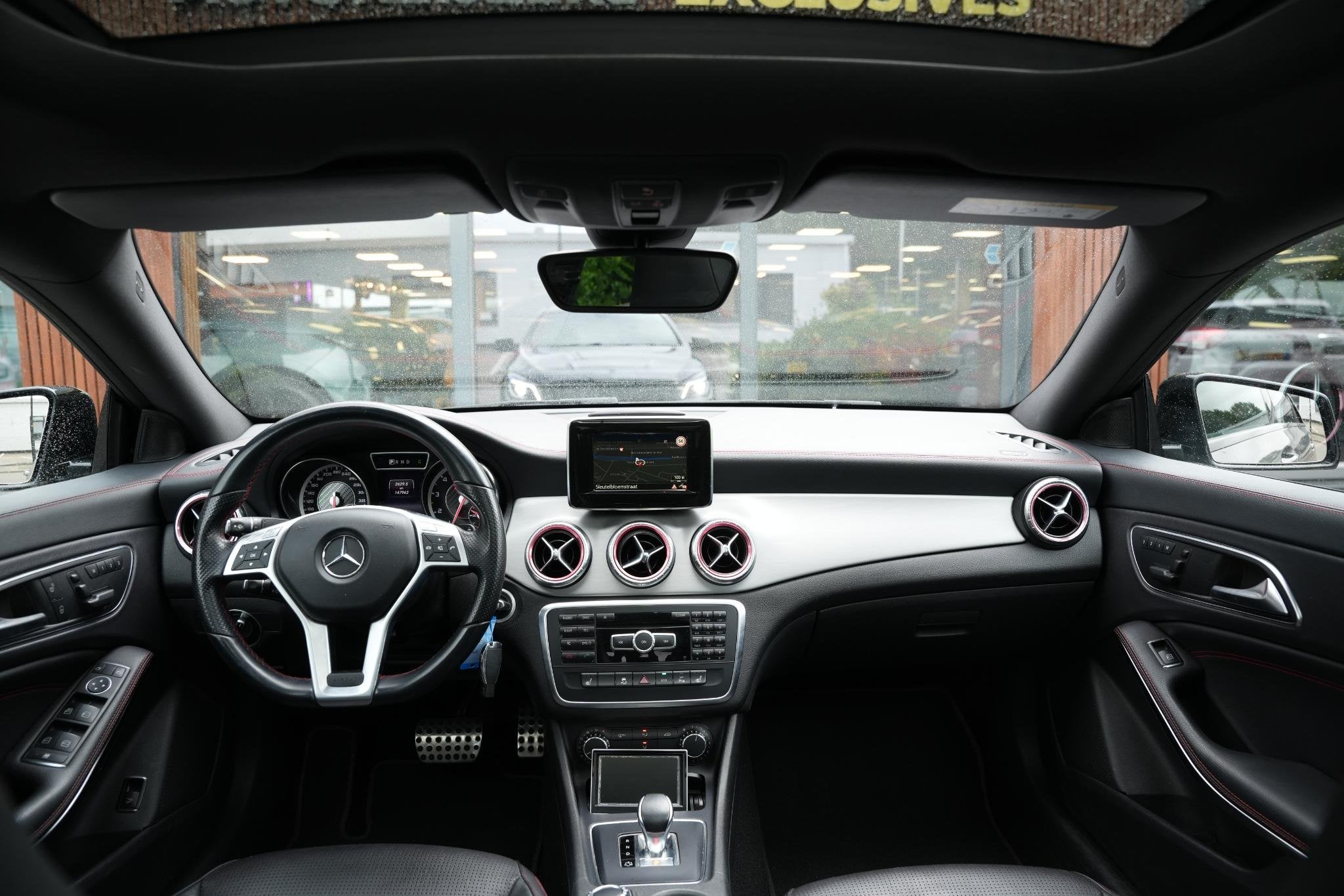 Mercedes-Benz CLA-klasse AMG 45 4MATIC Panoramadak Leer Memo, Auto's, Automaat, CLA, Gebruikt, Euro 6