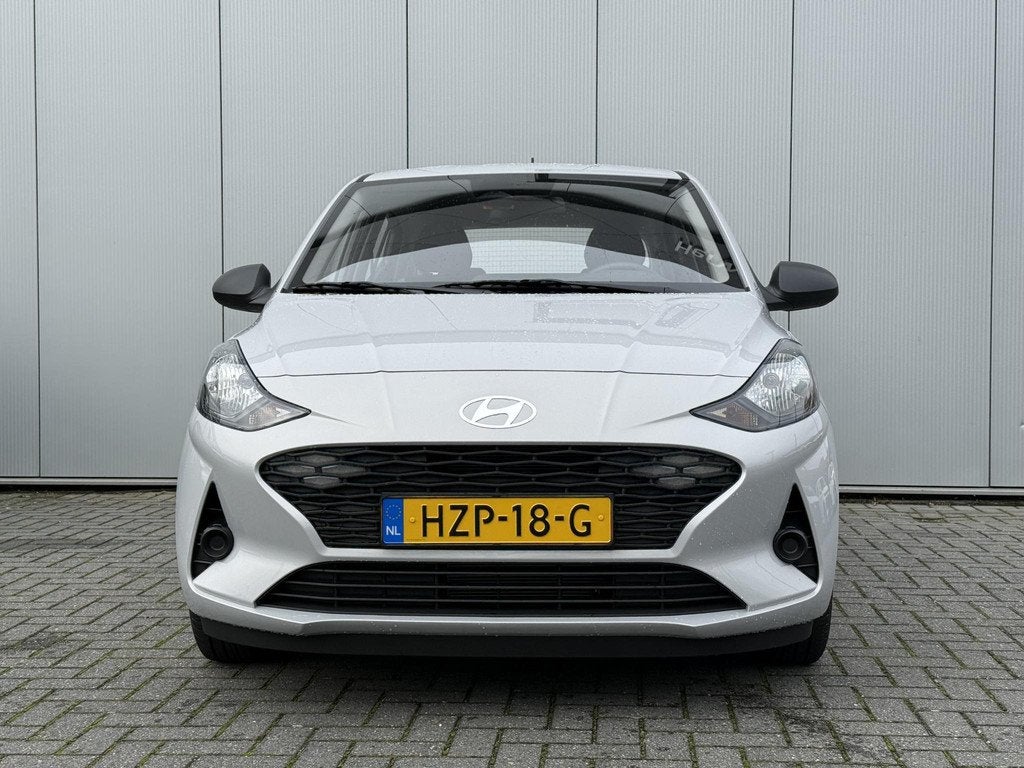 Hyundai i10 1.0 Comfort / Navigatie / Achteruitrijcamera / P, Auto's, Hyundai, Stof, 63 pk, Euro 6, 899 kg