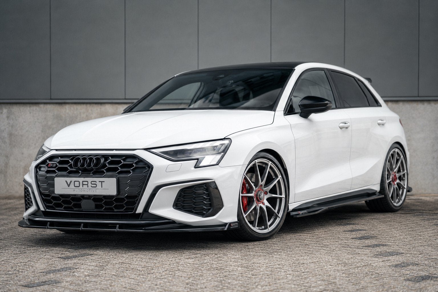 Audi S3 8Y Quattro Sportback-429pk B&O, Panorama, Alcantara, Auto's, S3, 4 cilinders, 1984 cc, Wit