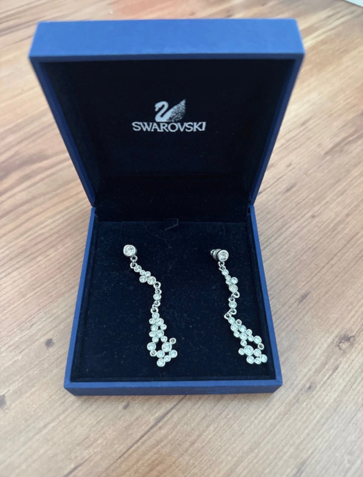 Swarovski oorbellen, Overige materialen, Gebruikt, Ophalen of Verzenden, Knopjes of Stekers