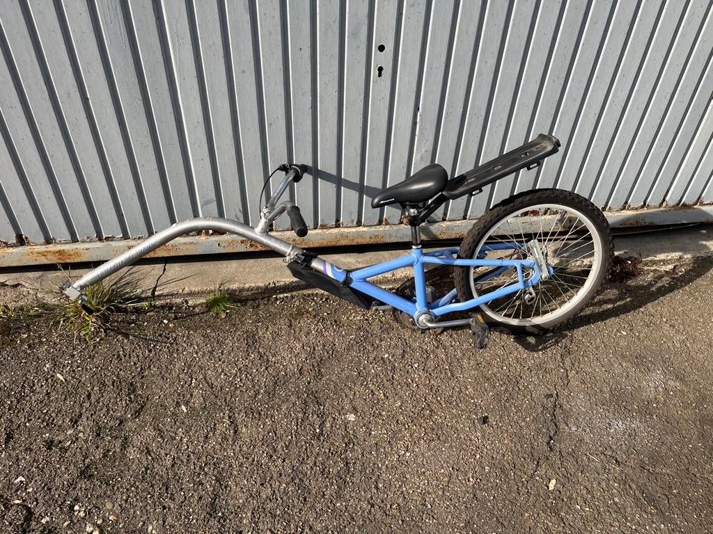 Minerva aanhangfiets met versnellingen en zadelpen koppeling, Fietsen en Brommers, Fietsen | Kinderfietsjes, Ophalen, Zo goed als nieuw